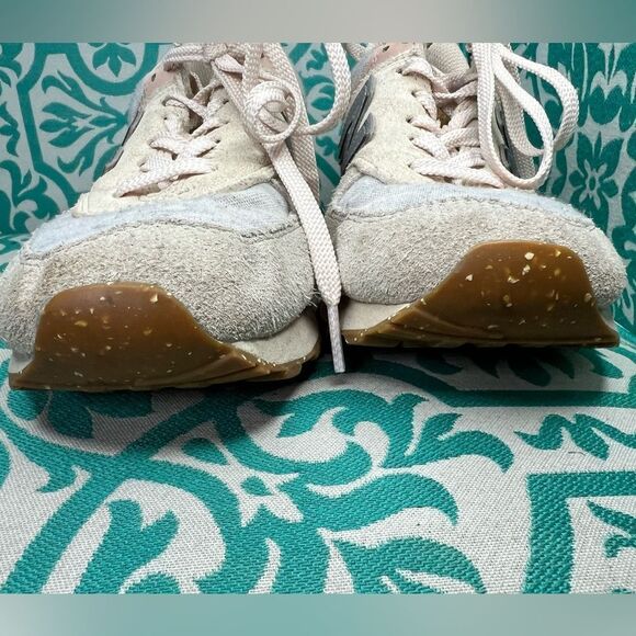 New Balance 574 Peach, Gray, Tan Neutral Sneakers Size 7.5 - Picture 5 of 12